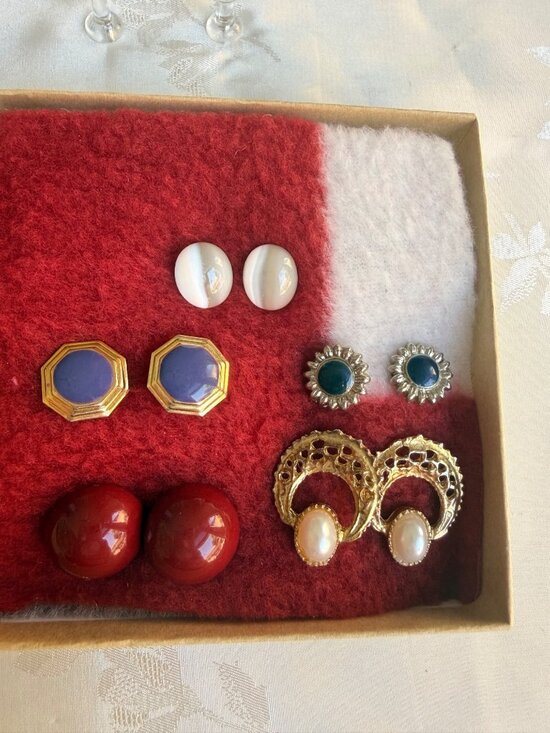 Jewelry - Vintage Pierced Earrings Set Of 5 Featuring Gold, Pearl, Red, Blue, Green Tones